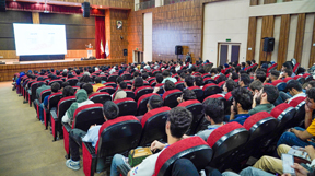 دکتر تجریشی: دانشگاه صنعتی شریف نگینی برای آموزش عالی کشور است